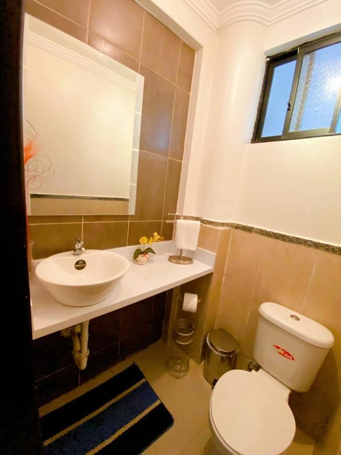 Hospedaje En Quito Norte, Apartamento & Suite Independientes Luaran gambar